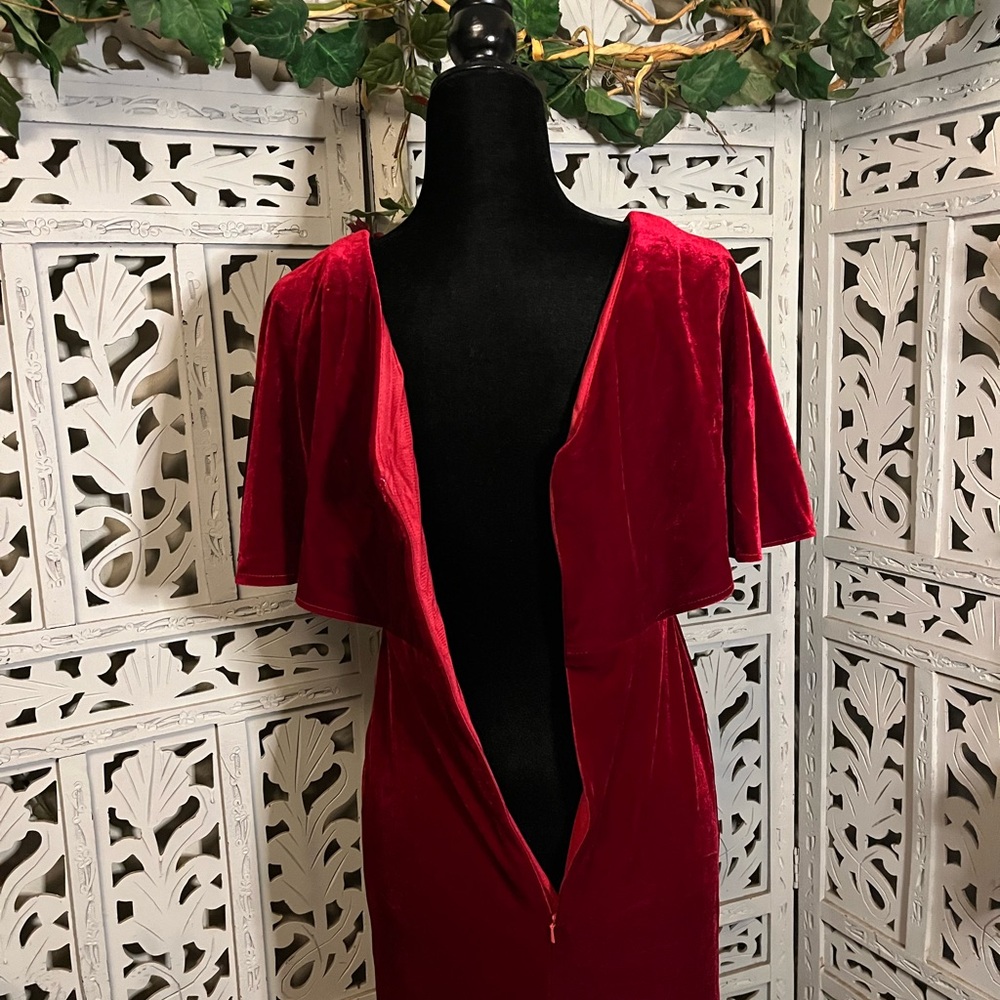 VINTAGE ELEGANT DARK RED FULL VELVET FLATTERING SHORT SLEEVE FORMAL DRESS - Picture 7 of 10